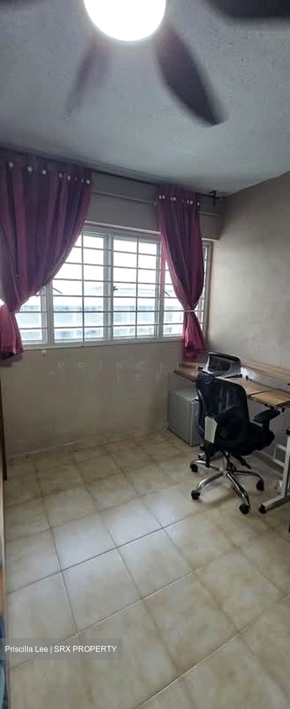Blk 332 Jurong East Avenue 1 (Jurong East), HDB 4 Rooms #577797511